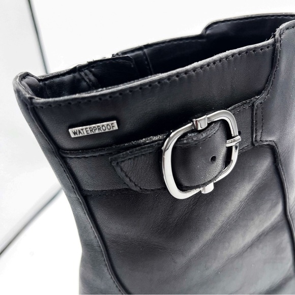 Clarks Linnae Buckle Leather Calf Height Boots - Picture 7 of 14